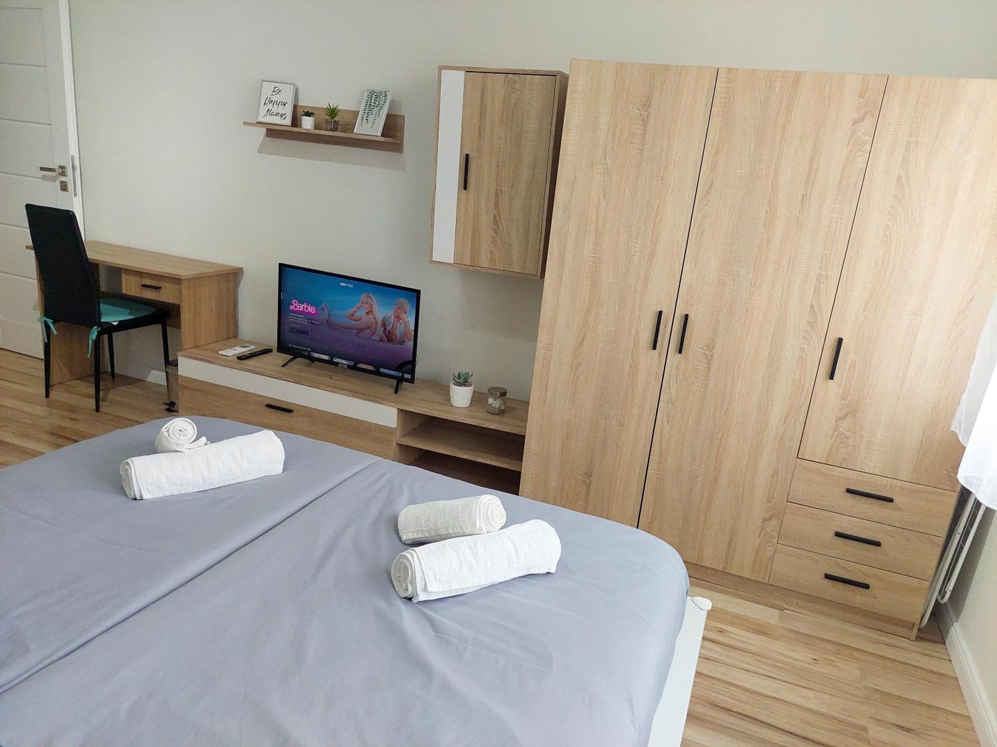 Aweshome City Apartment - 3 Bedrooms And Free Parking Ντέμπρετσεν Εξωτερικό φωτογραφία