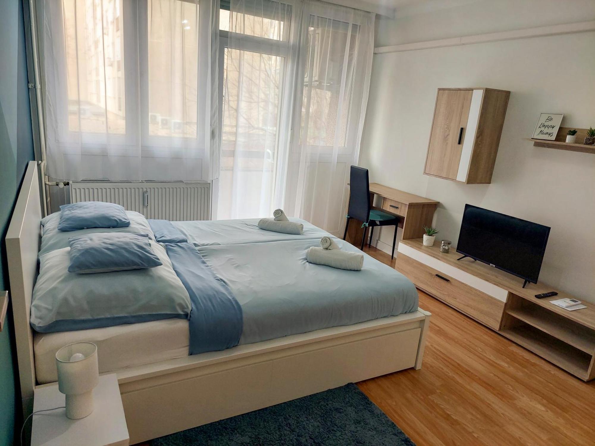 Aweshome City Apartment - 3 Bedrooms And Free Parking Ντέμπρετσεν Εξωτερικό φωτογραφία