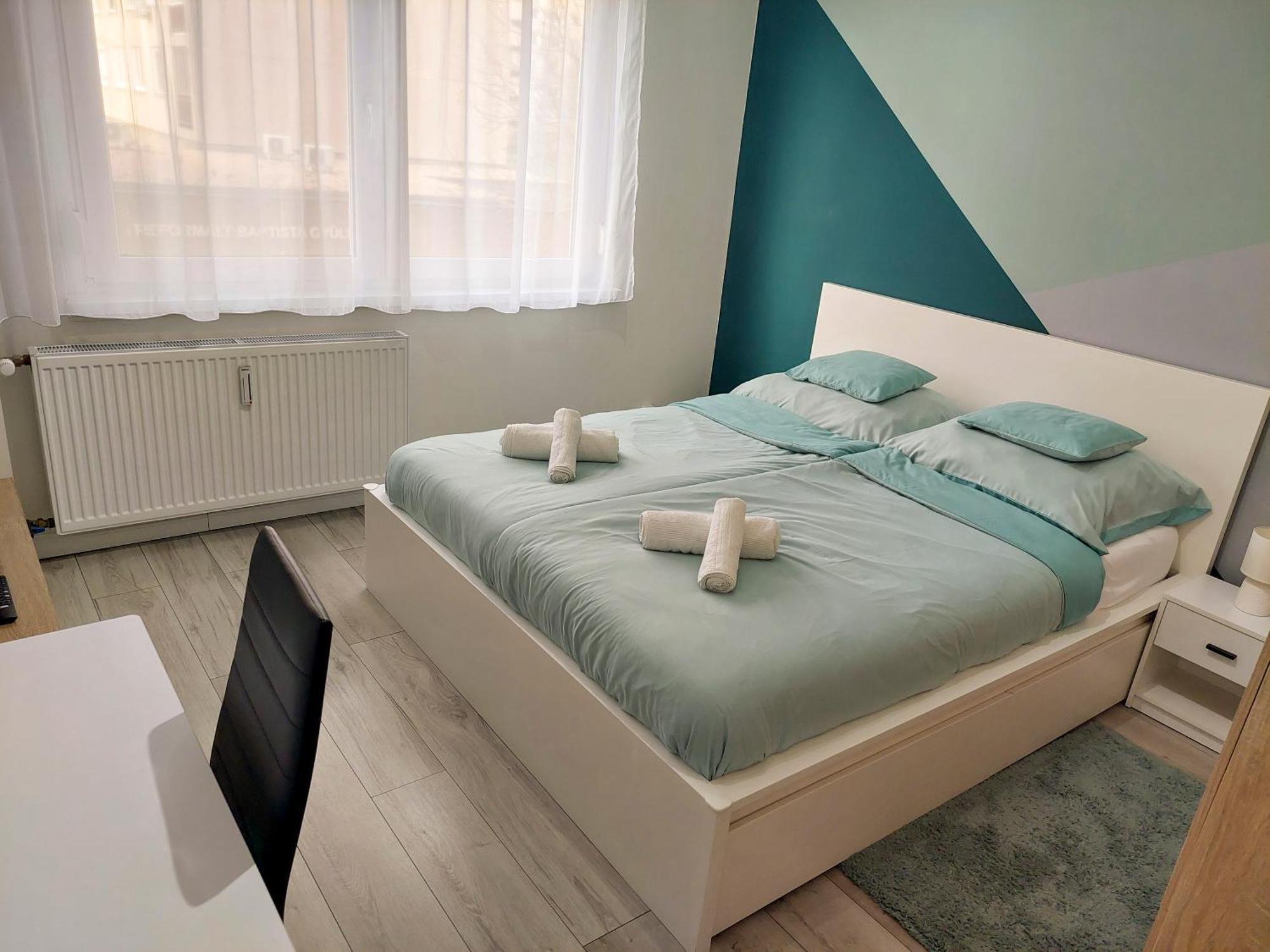 Aweshome City Apartment - 3 Bedrooms And Free Parking Ντέμπρετσεν Εξωτερικό φωτογραφία